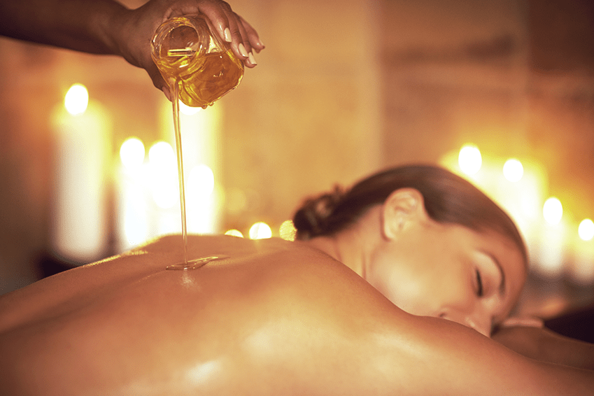 Hot-Oil-Massage